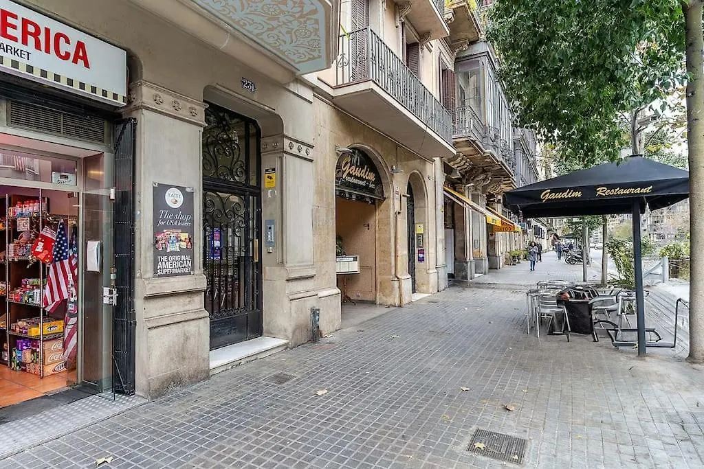Canela Homes Barcelona Arago ספרד
